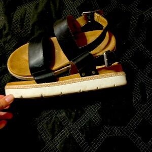 Time and tru sandals size 11